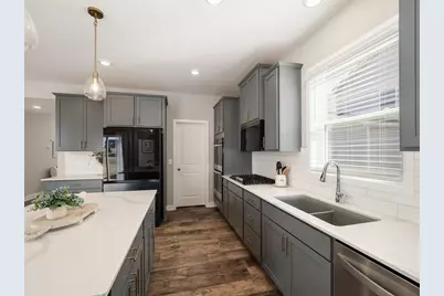 10691 Bent Pine Lane, Woodbury, MN 55129 - Photo 11