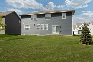 10691 Bent Pne Ln, Woodbury, MN 55129 - Photo 5