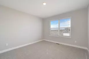 10691 Bent Pne Ln, Woodbury, MN 55129 - Photo 33