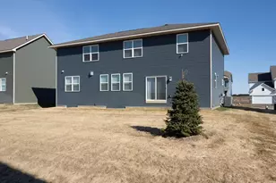 10691 Bent Pne Ln, Woodbury, MN 55129 - Photo 3