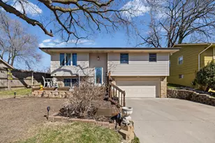 1209 45 1/2 Ave NE, Columbia Heights, MN 55421 - Photo 3