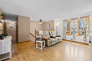 1209 45 1/2 Ave NE, Columbia Heights, MN 55421 - Photo 5