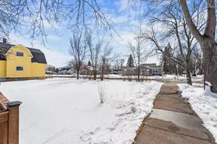 2022 Missouri Ave, Superior, WI 54880 - Photo 45