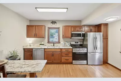 1621 Evans Avenue, South Saint Paul, MN 55075 - Photo 3
