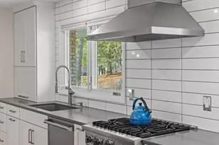 409 Westwood Dr S, Golden Valley, MN 55416 - Photo 3