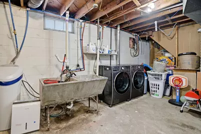 2303 7th Avenue E, North Saint Paul, MN 55109 - Photo 27