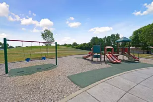 7604 Hampshire Ave N, Brooklyn Park, MN 55428 - Photo 35