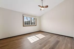 7604 Hampshire Ave N, Brooklyn Park, MN 55428 - Photo 15