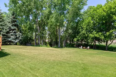 18150 Gladstone Boulevard N, Maple Grove, MN 55311 - Photo 9