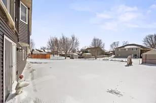 302 Mindy Ln, Montrose, MN 55363 - Photo 19