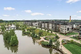 875 W Falls Passage, Saint Paul, MN 55116 - Photo 1