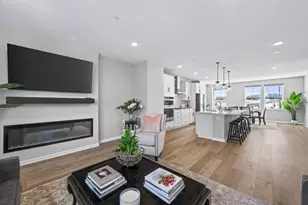 875 W Falls Passage, Saint Paul, MN 55116 - Photo 11