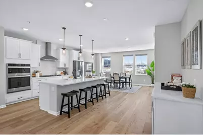 875 W Falls Passage #C, Saint Paul, MN 55116 - Photo 3