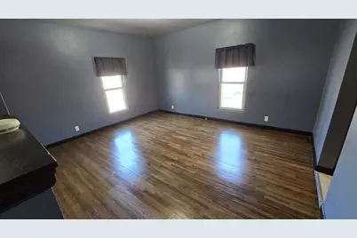 411 5th Street NW, Austin, MN 55912 - Photo 21