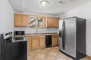 5134 Baker Rd, Hopkins, MN 55343 - Photo 21