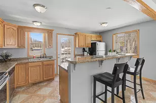 5134 Baker Rd, Hopkins, MN 55343 - Photo 9