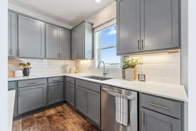 6187 Jennifer Avenue South, Cottage Grove, MN 55016 - Photo 9