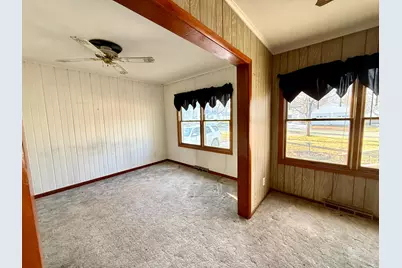 105 3rd Avenue NW, Grand Meadow, MN 55936 - Photo 11