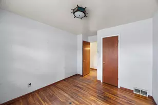 772 Creek Ave, Mendota Heights, MN 55120 - Photo 17