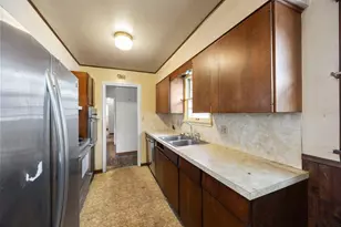 772 Creek Ave, Mendota Heights, MN 55120 - Photo 7