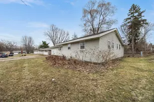 772 Creek Ave, Mendota Heights, MN 55120 - Photo 37