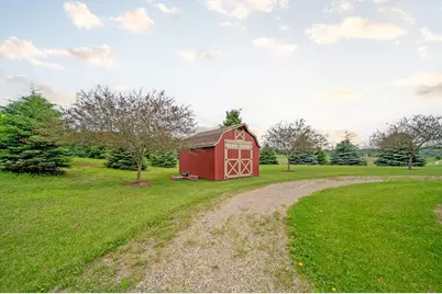 62997 430th Avenue, Mazeppa, MN 55956 - Photo 47