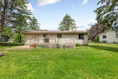 1323 Greenwood Place, Faribault, MN 55021 - Photo 7