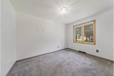 1323 Greenwood Place, Faribault, MN 55021 - Photo 23