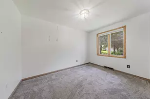 1323 Greenwood Pl, Faribault, MN 55021 - Photo 23