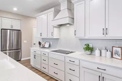 2055 Oakpointe Drive, Waconia, MN 55387 - Photo 9