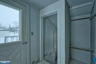 411 9th St NW, Chisholm, MN 55719 - Photo 37