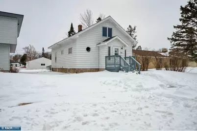 411 9th Street NW, Chisholm, MN 55719 - Photo 1