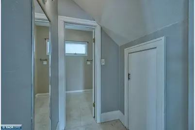 411 9th Street NW, Chisholm, MN 55719 - Photo 17