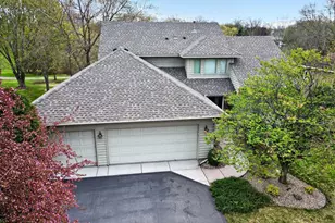 8920 Vickors Crossing, Brooklyn Park, MN 55443 - Photo 41