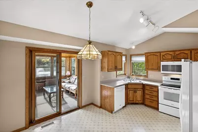 8920 Vickors Crossing, Brooklyn Park, MN 55443 - Photo 13