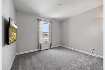 18504 70th Avenue N, Maple Grove, MN 55311 - Photo 37