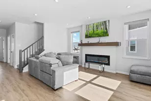 6662 Wildflower Wy, Minnetrista, MN 55331 - Photo 9