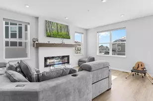 6662 Wildflower Wy, Minnetrista, MN 55331 - Photo 7