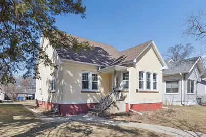 39 McKinley Place N, Saint Cloud, MN 56303 - Photo 1