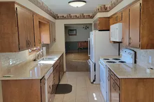 612 5th Ave SW, Perham, MN 56573 - Photo 11