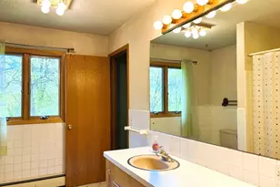 1447 Sterling St S, Maplewood, MN 55119 - Photo 25