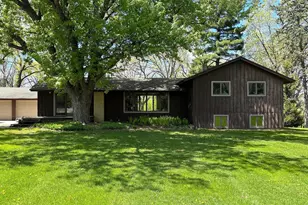 1447 Sterling St S, Maplewood, MN 55119 - Photo 1