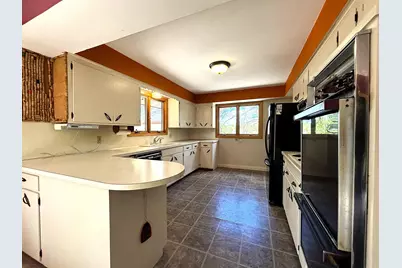 1447 Sterling Street S, Maplewood, MN 55119 - Photo 15