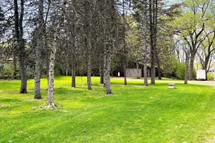 1447 Sterling St S, Maplewood, MN 55119 - Photo 3