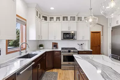 1681 Deephaven Drive, Woodbury, MN 55129 - Photo 25