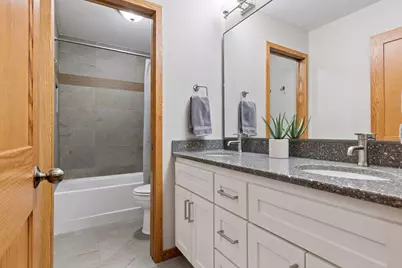 1681 Deephaven Drive, Woodbury, MN 55129 - Photo 41