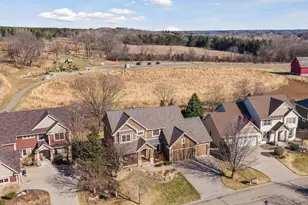 1681 Deephaven Dr, Woodbury, MN 55129 - Photo 3