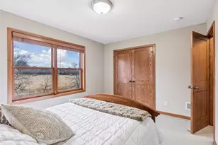 1681 Deephaven Dr, Woodbury, MN 55129 - Photo 45