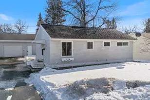 204 Brandon Rd, Hoyt Lakes, MN 55750 - Photo 3