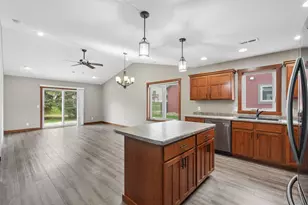 1707 Squirrel Way, New Richmond, WI 54017 - Photo 3